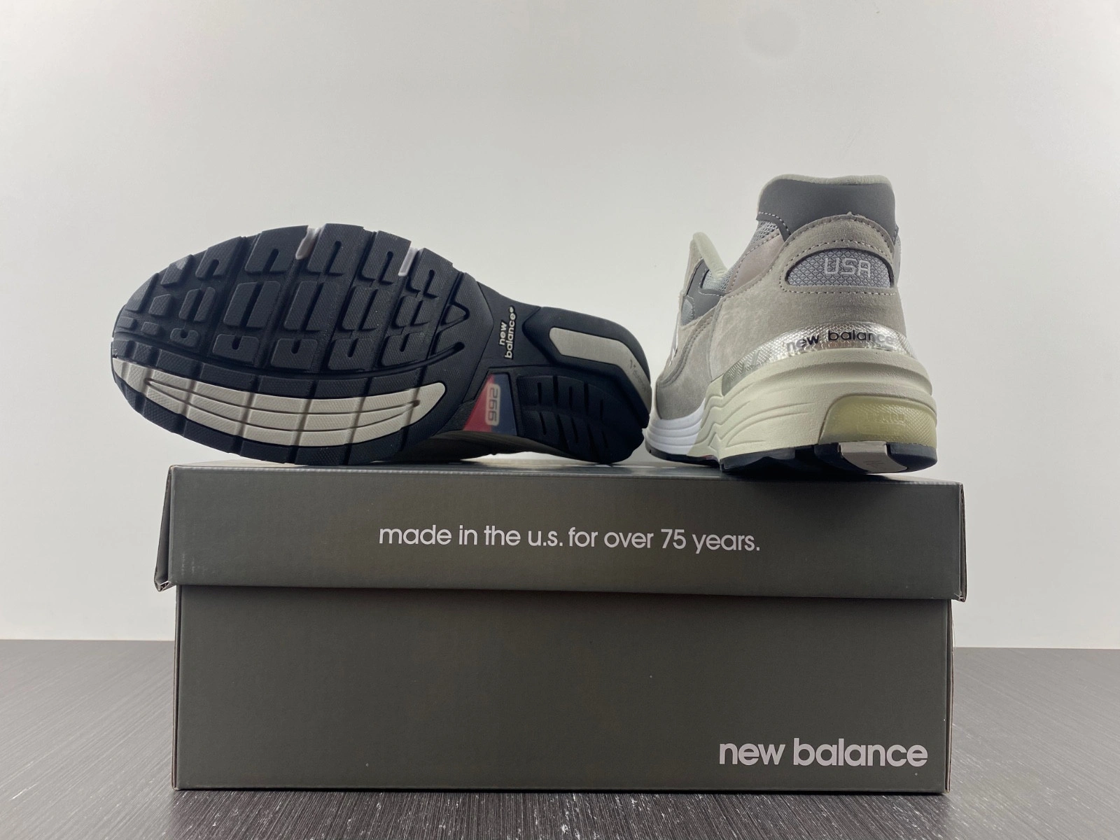 New Balance 992 Grey - M992GR
