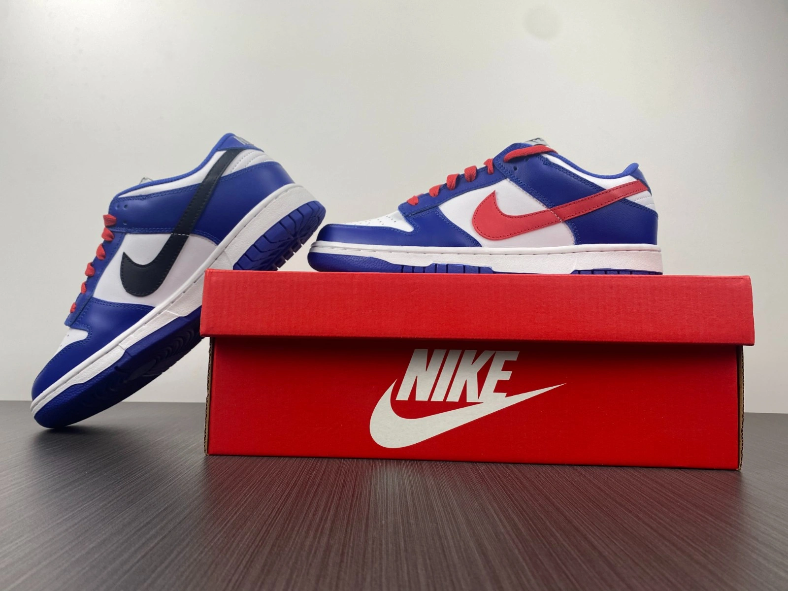 Nike  Dunk Low GS 'Game Royal Crimson'  CW1590 -  104