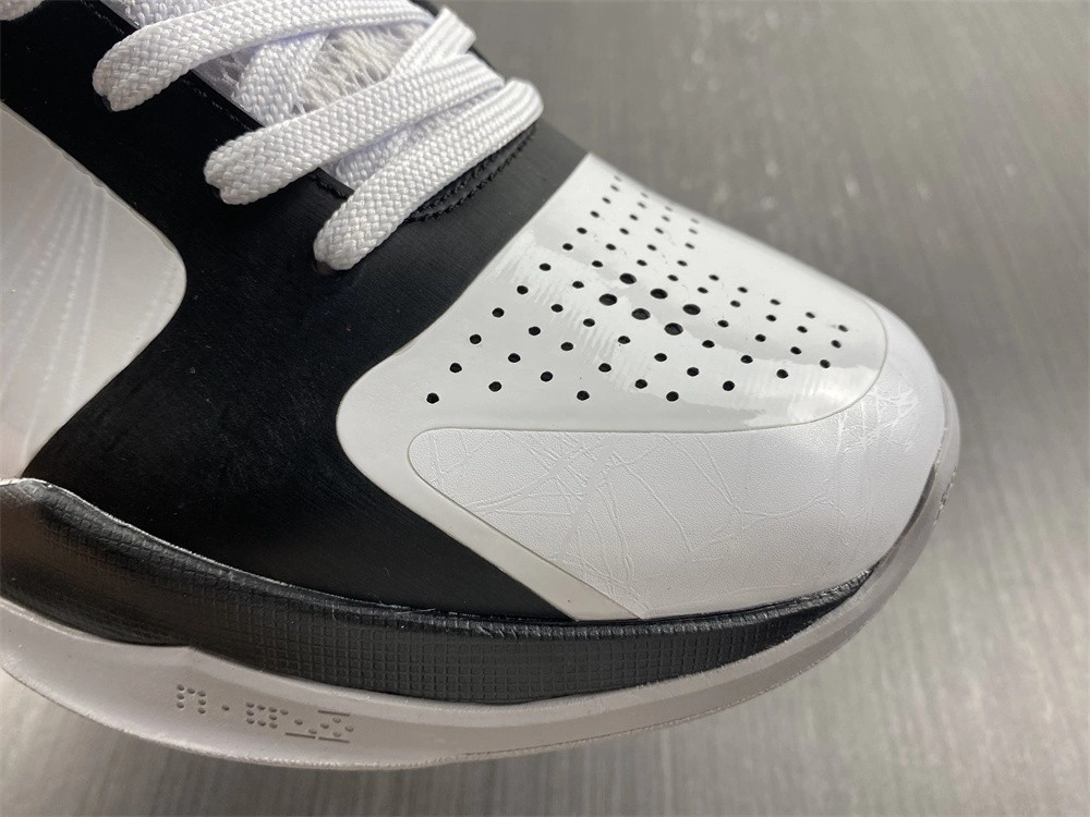 Nike  Zoom Kobe 5 TB 'White Black'    407710-100