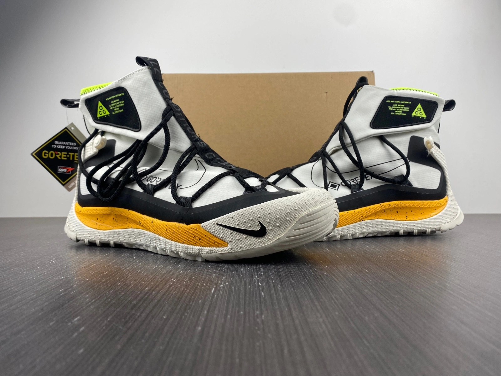 Nike ACG Terra Antarktik GORE-TEX Summit White  BV6348-100