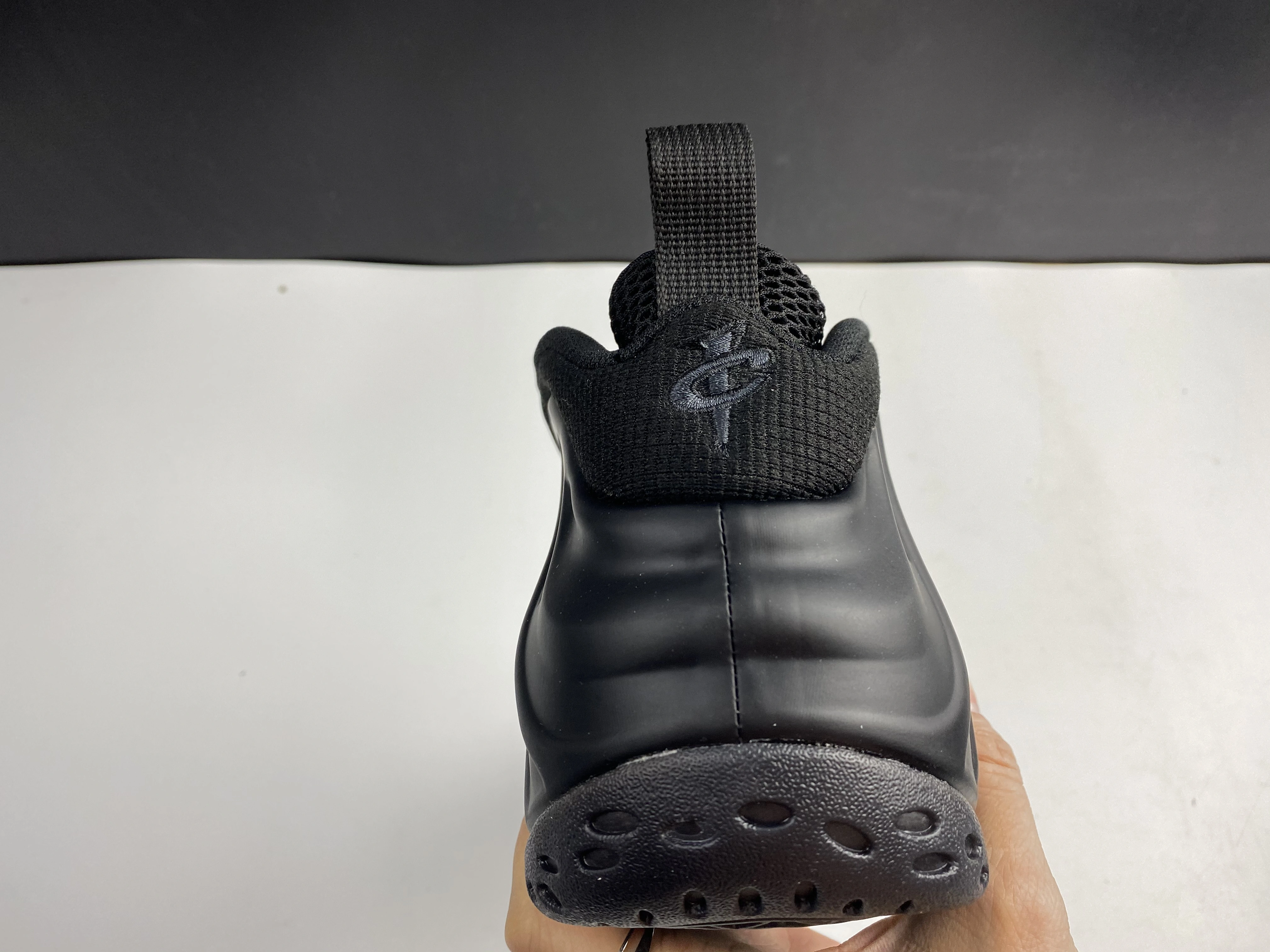 Nike Air Foamposite One 'Black'  314996-001