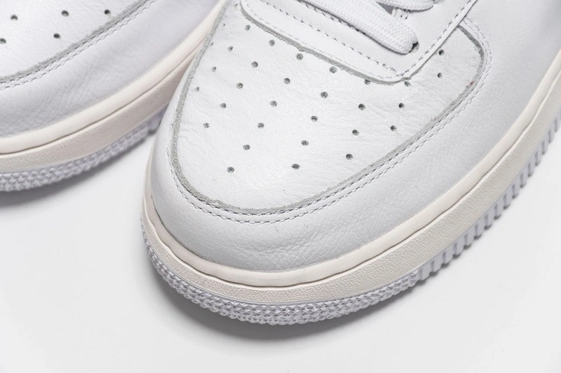 Nike Air Force 1  OWT ComplexCon  AO4297 100