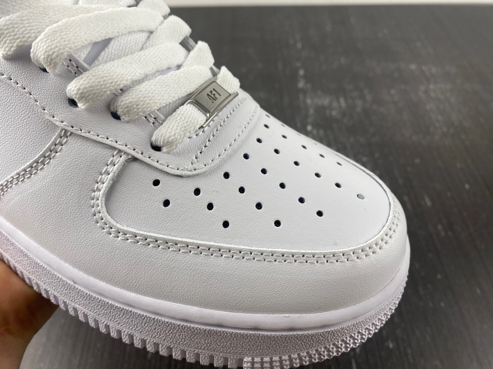 Nike Air Force 1 07 (White) - CW2288-111