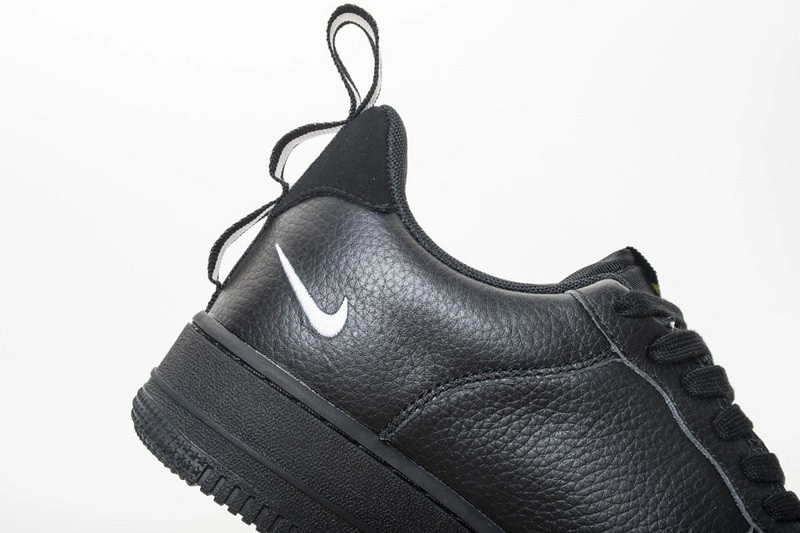 Nike Air Force 1 LV8 Utility black AJ7747-001