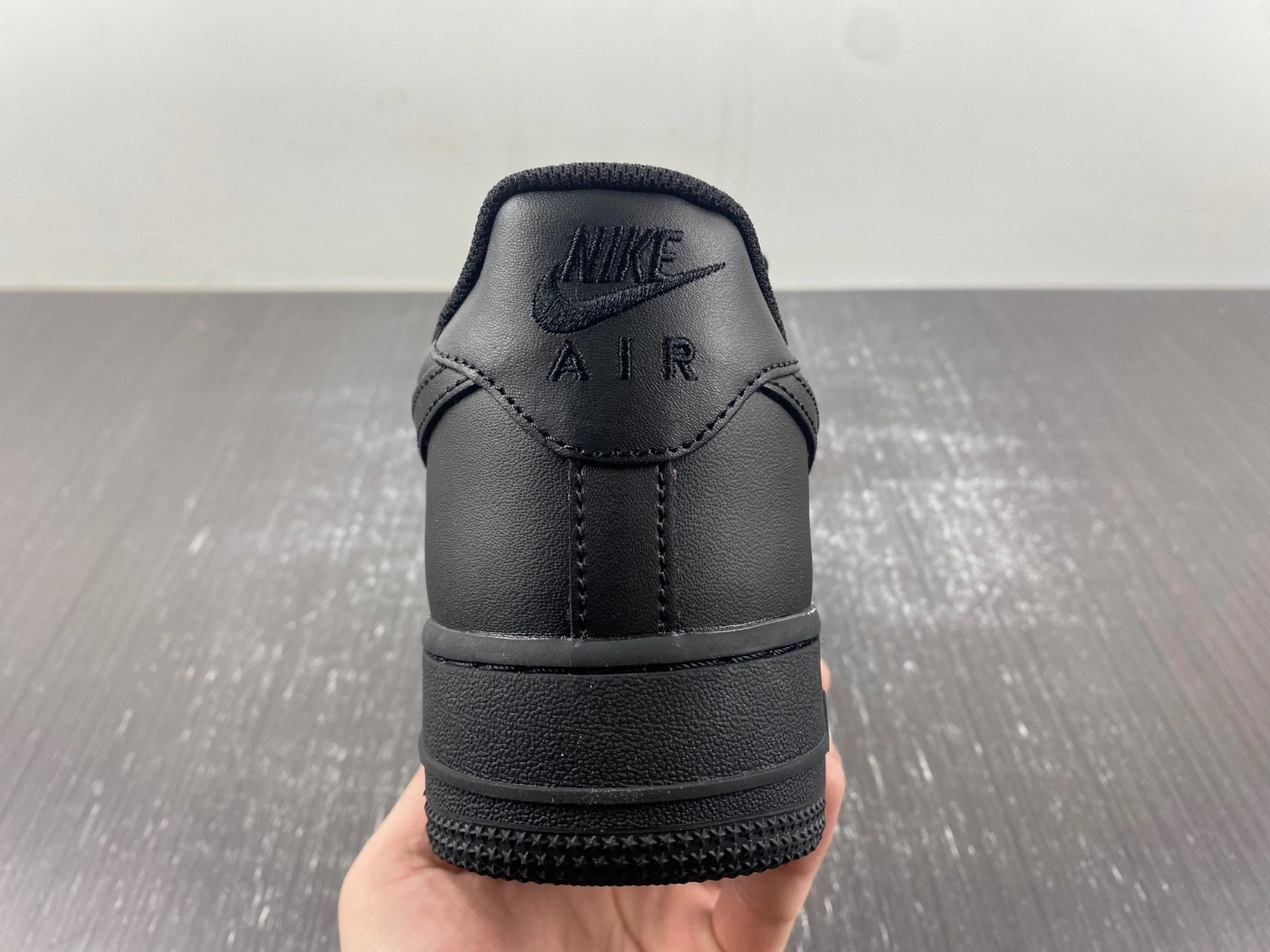 Nike Air Force 1 Low '07 'Triple Black' CW2288-001
