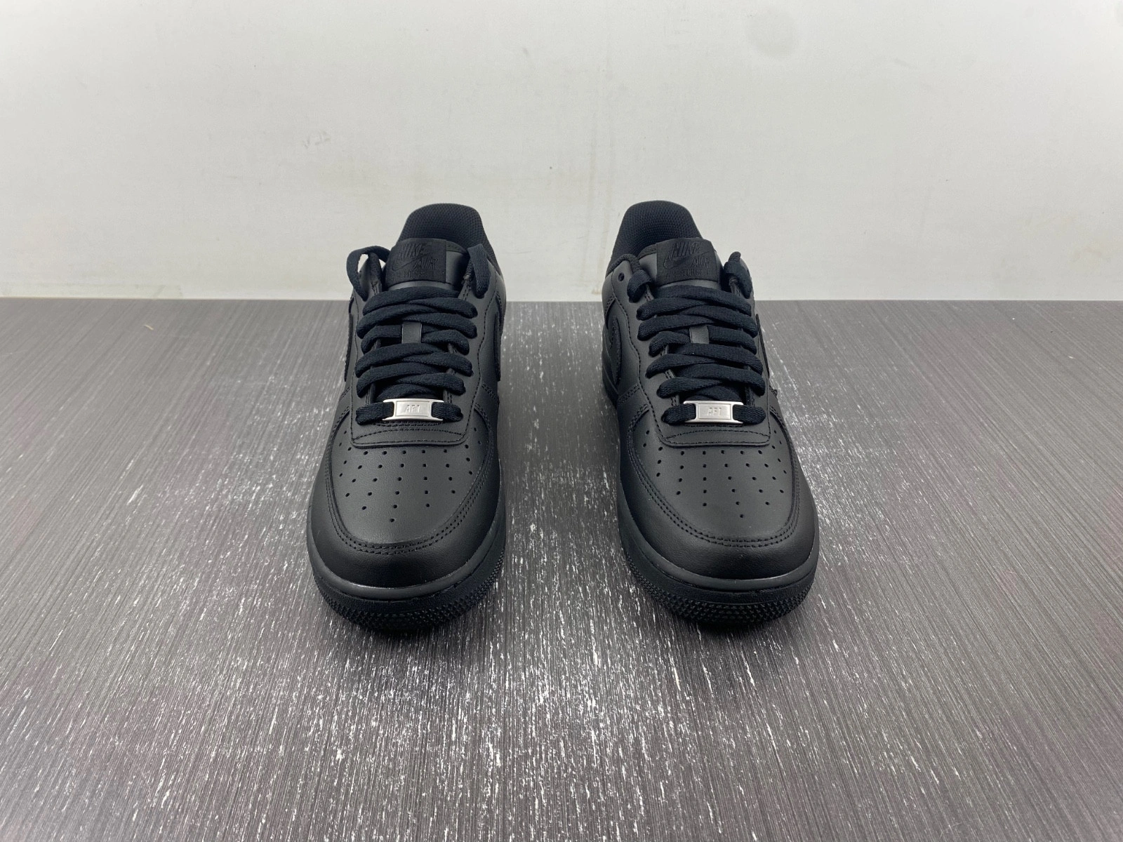 Nike Air Force 1 Low '07 'Triple Black' CW2288-001