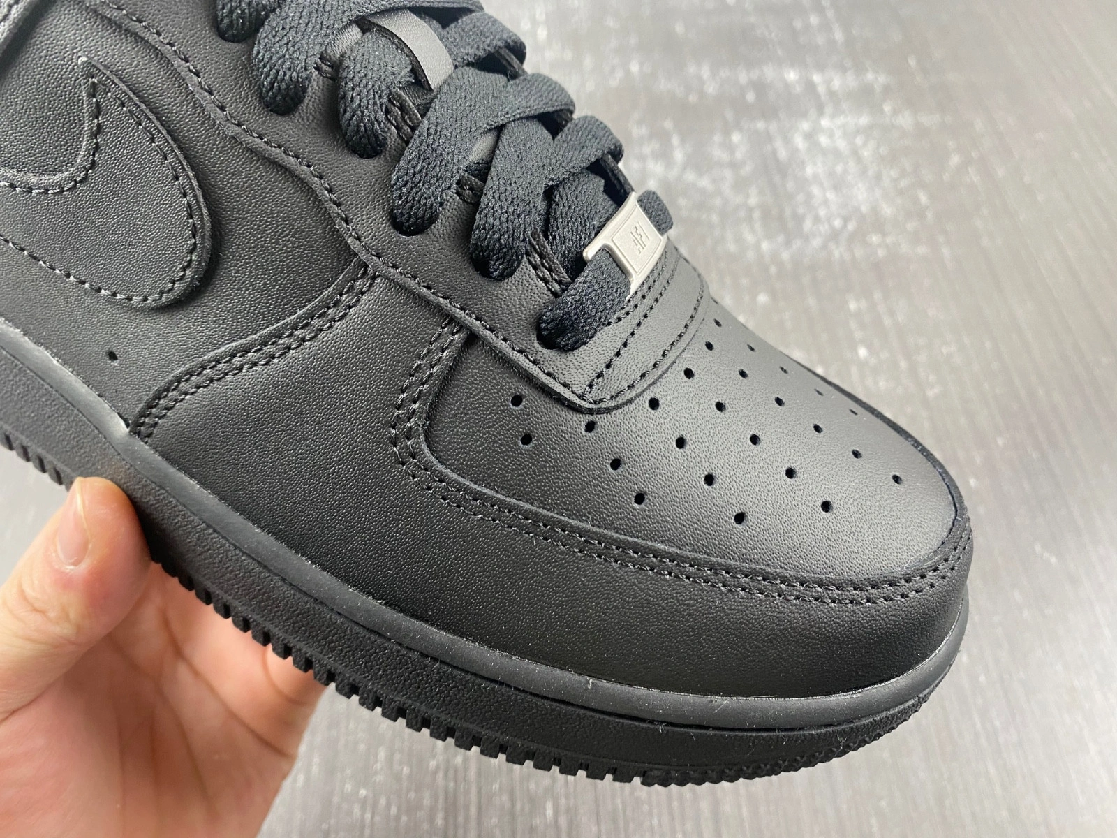 Nike Air Force 1 Low '07 'Triple Black' CW2288-001