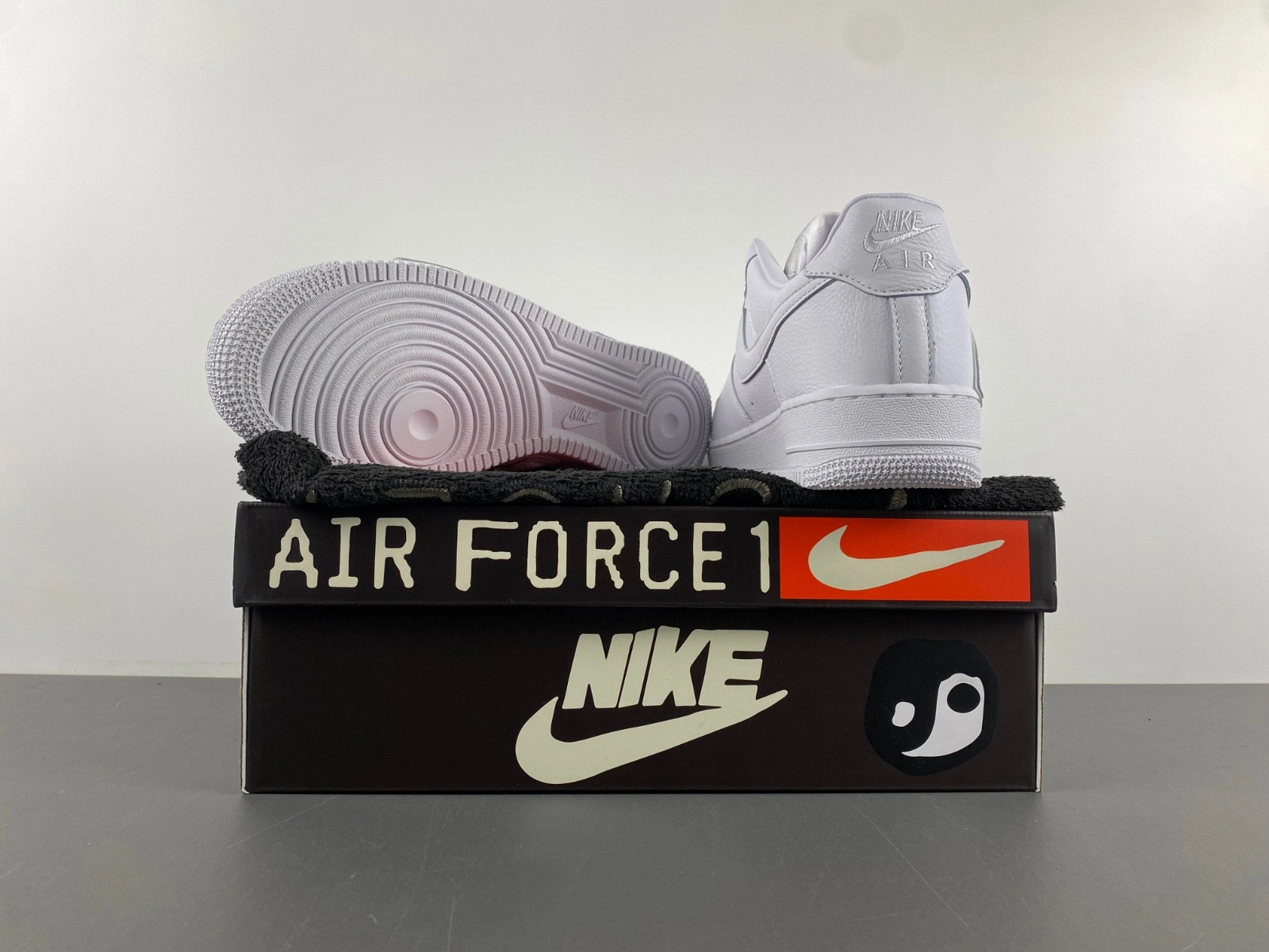 Nike Air Force 1 Low Cactus Plant Flea Market White (2024)  FQ7069-100