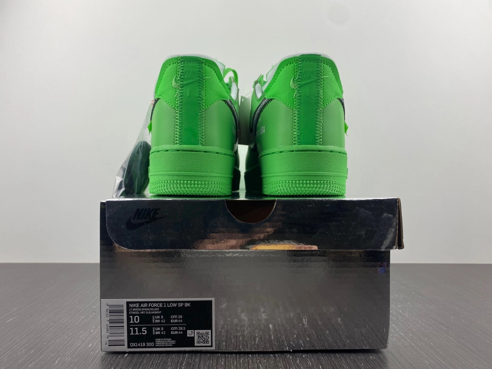 Nike Air Force 1 Low OWT Light Green Spark  DX1419-300