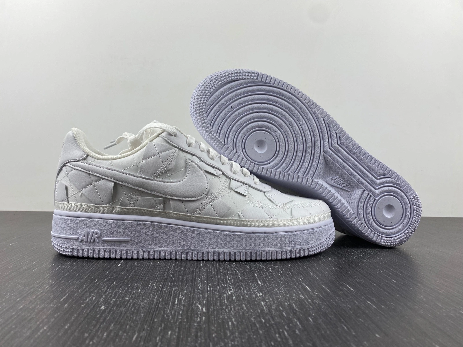 Nike Air Force 1 Low SP Billie Eilish Triple White  DZ3674-100