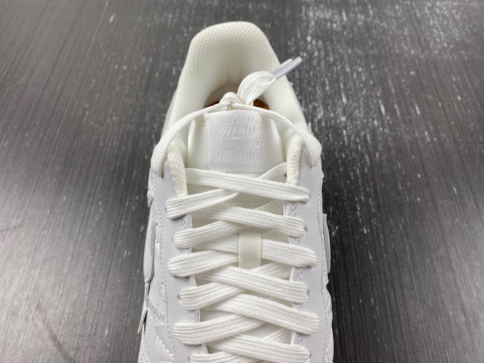 Nike Air Force 1 Low SP Billie Eilish Triple White  DZ3674-100