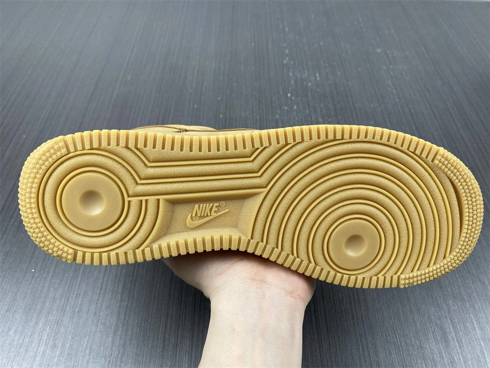 Nike Air Force 1 Low SP Sup Reme Wheat   DN1555-200