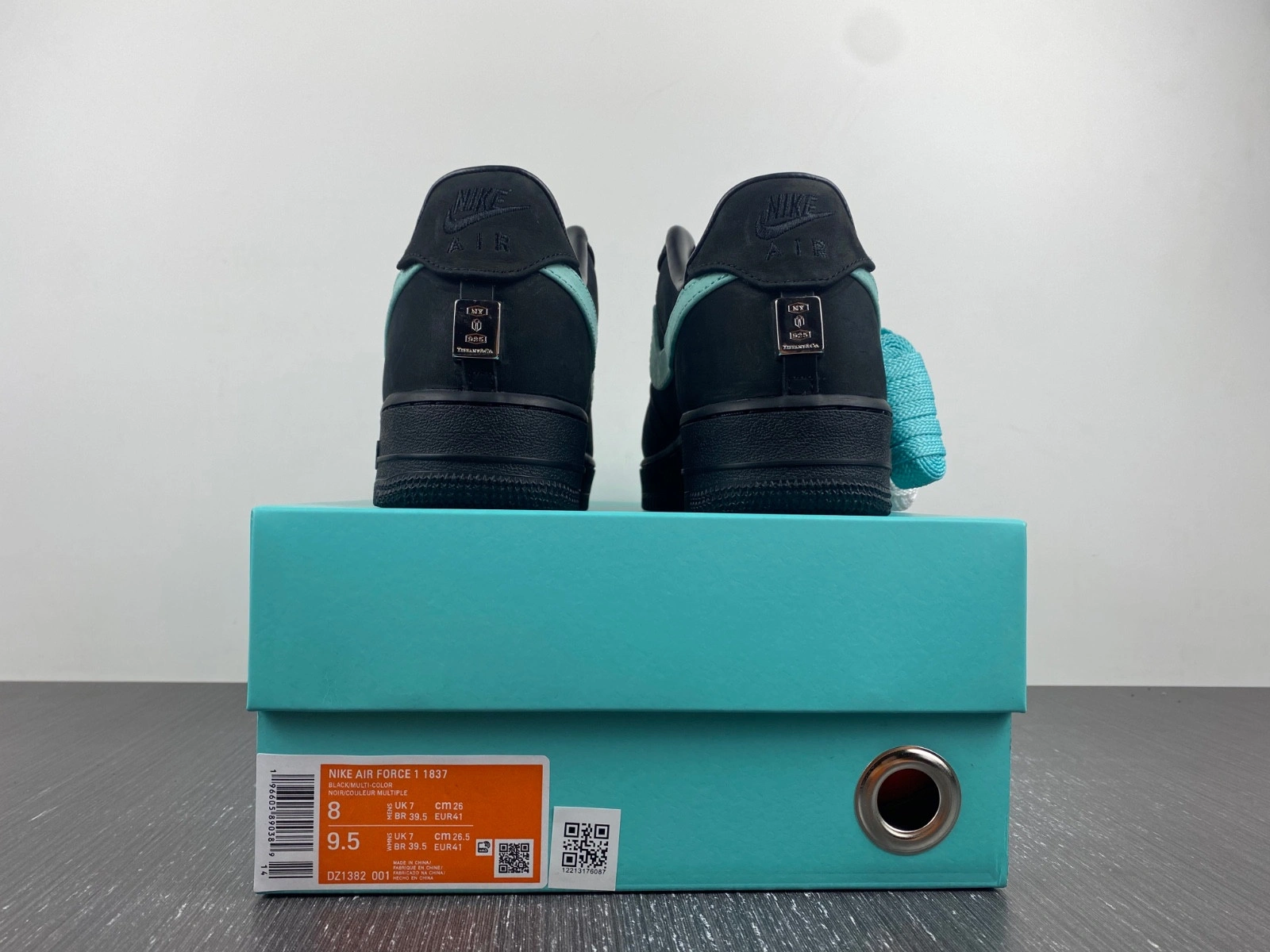 Nike Air Force 1 Low SP Tiffany And Co. - DZ1382-001