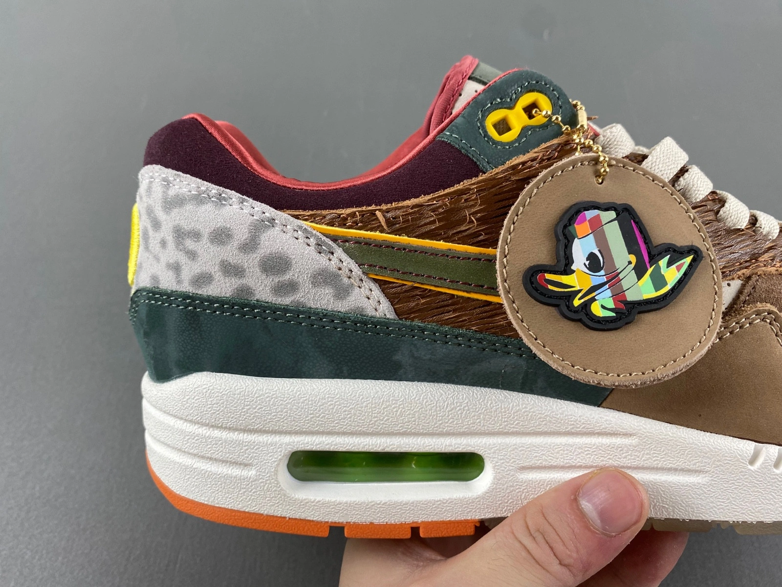 Nike Air Max 1 '87 Luxe University of Oregon PE (2024)  HQ2639-100