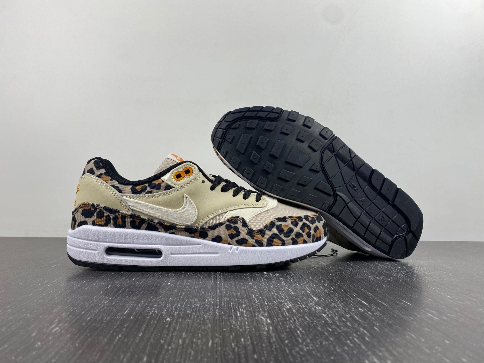 Nike Air Max 1 Leopard (Women's) - BV1977-200