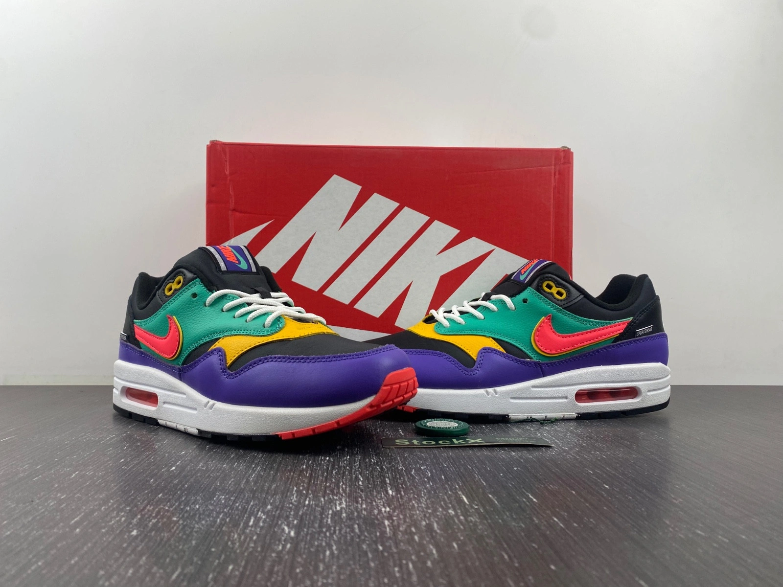 Nike Air Max 1 Windbreaker - AO1021-023