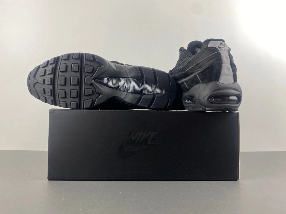 Nike Air Max 95 Comme des Garcons Black  CU8406-001
