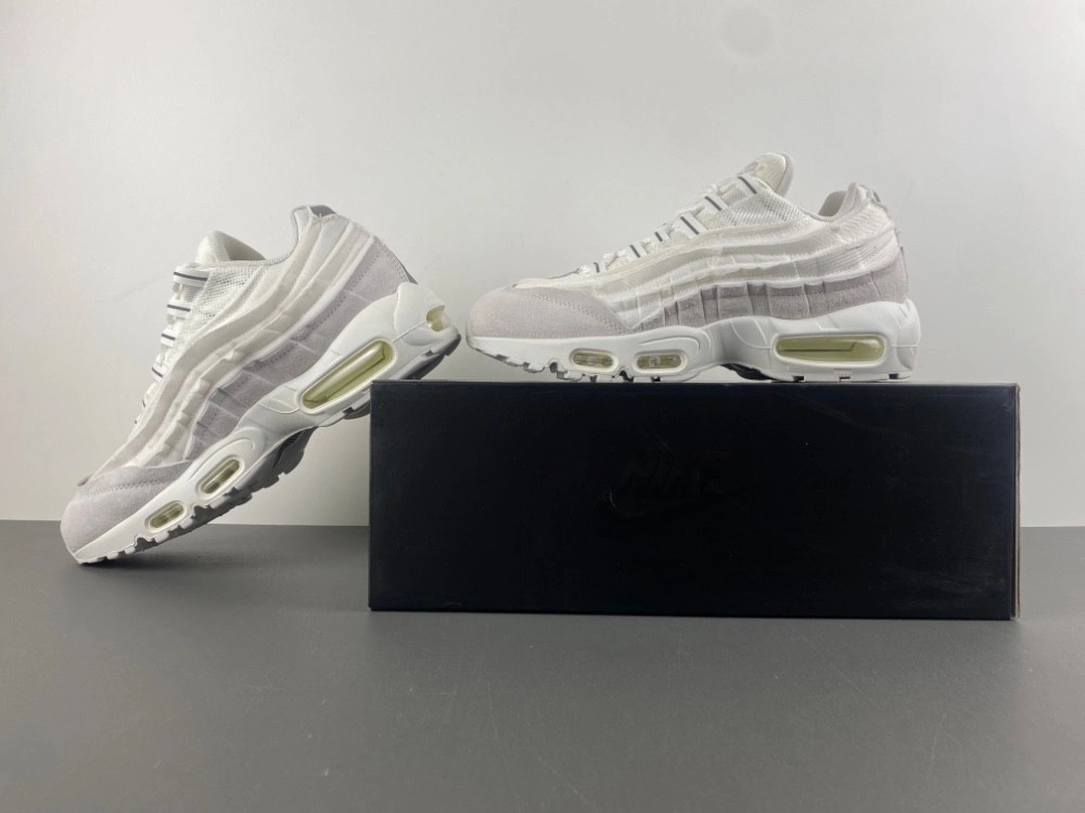 Nike Air Max 95 Comme des Garcons White  CU8406-100