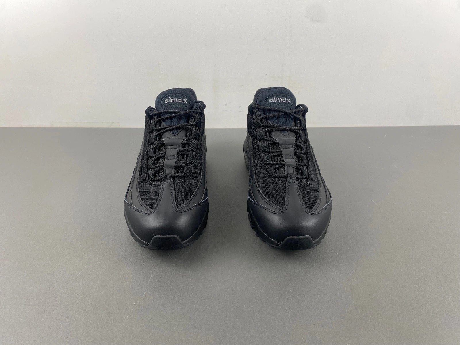 Nike Air Max 95 Essential Triple Black  CI3705-001
