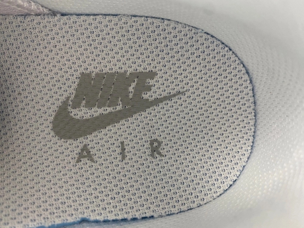 Nike Air Max 95 Essential White Grey Fog  CT1268-100