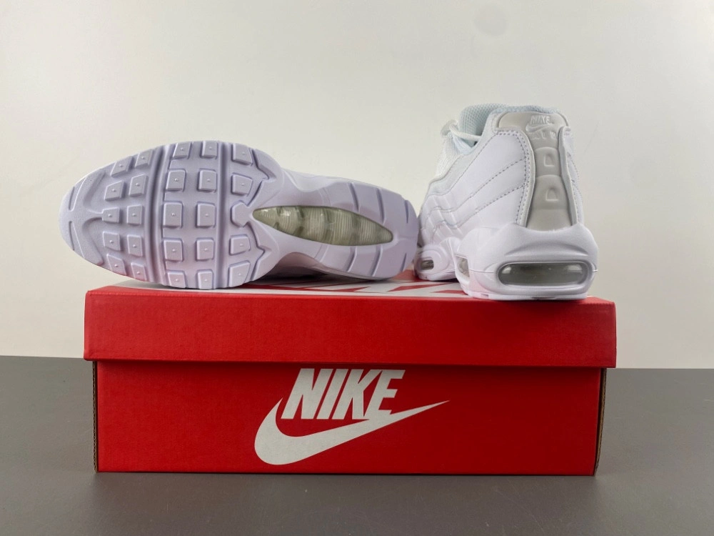 Nike Air Max 95 Essential White Grey Fog  CT1268-100