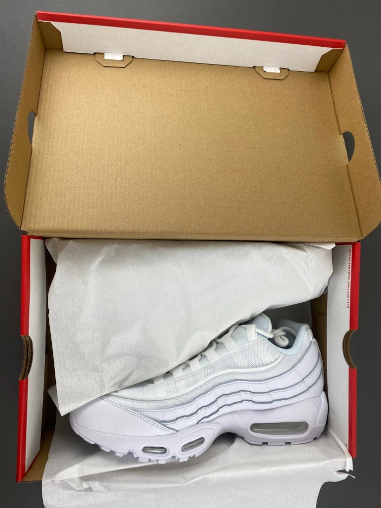 Nike Air Max 95 Essential White Grey Fog  CT1268-100