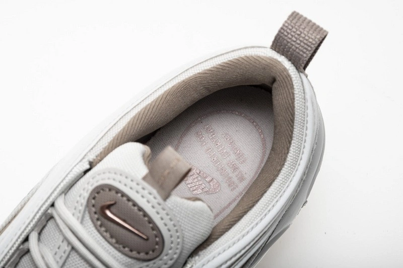 Nike Air Max 97 Light Bone Diffused Taupe (W)  917646-004