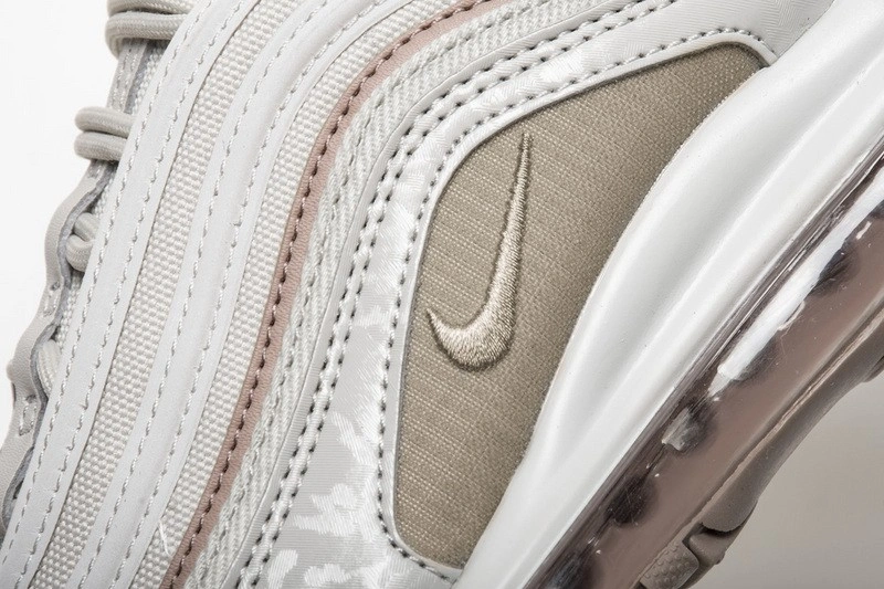 Nike Air Max 97 Light Bone Diffused Taupe (W)  917646-004