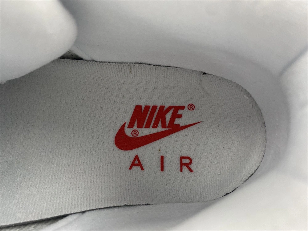 Nike Air More Uptempo White Varsity Red Outline  921948-102