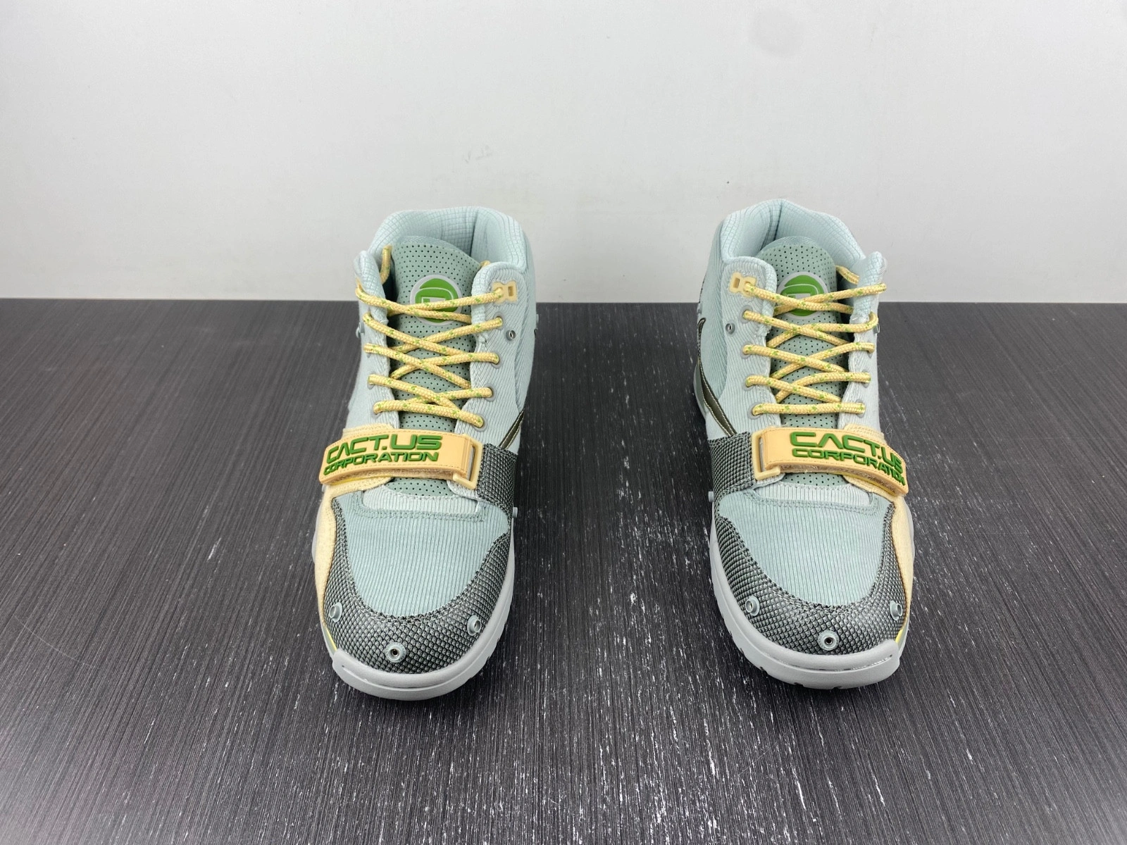Nike Air Trainer 1 SP Travis Scott Grey Haze  DR7515-001