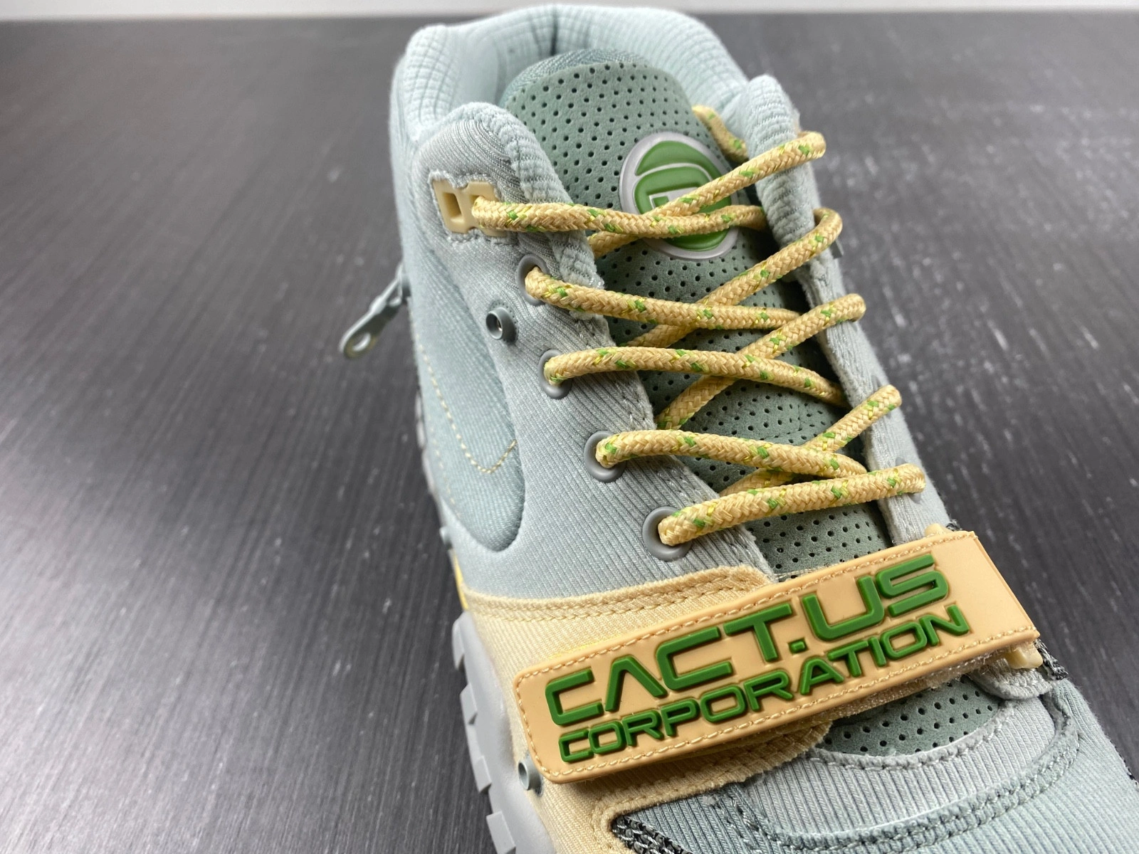 Nike Air Trainer 1 SP Travis Scott Grey Haze  DR7515-001