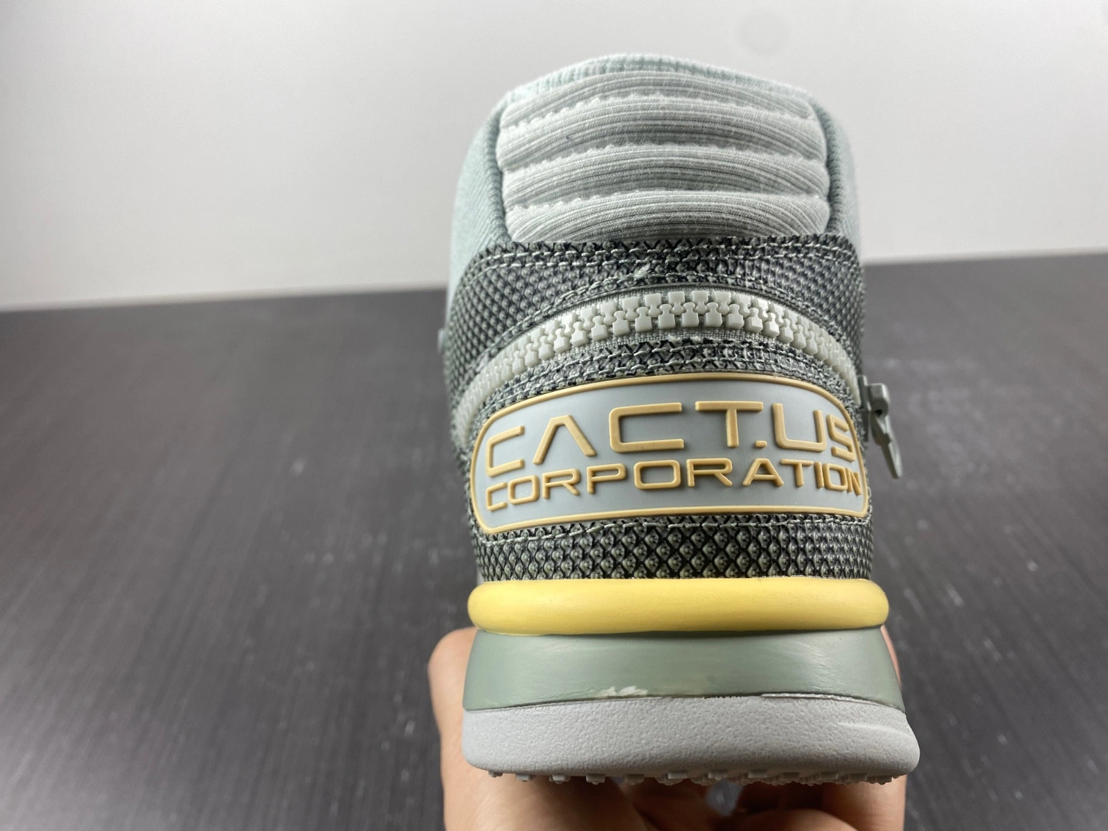 Nike Air Trainer 1 SP Travis Scott Grey Haze  DR7515-001