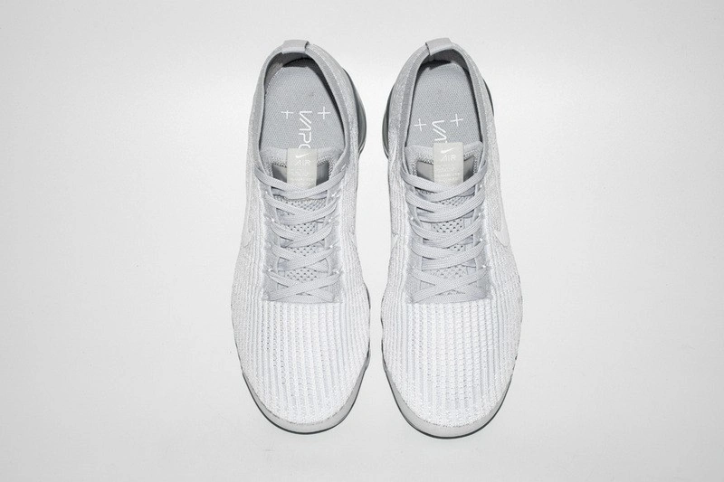 Nike Air VaporMax 3.0 Pure Platinum AJ6900-102