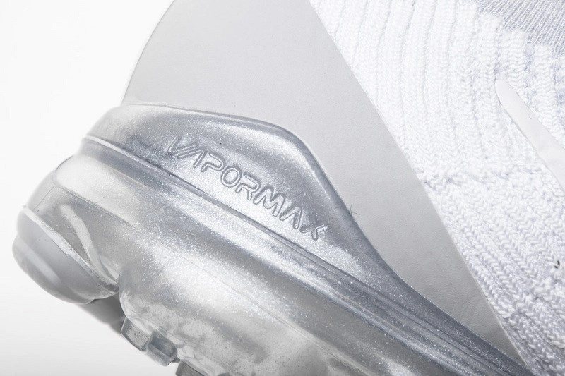 Nike Air VaporMax 3.0 Pure Platinum AJ6900-102