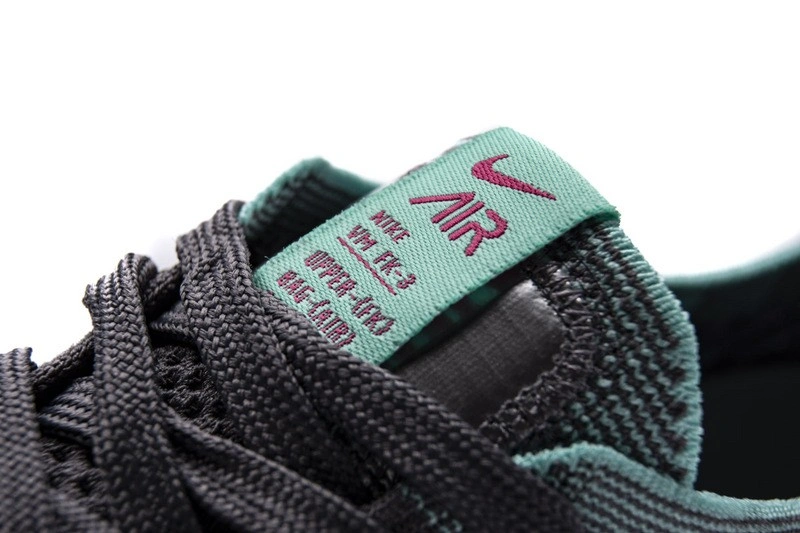 Nike Air VaporMax Flyknit 3 'Gunsmoke Fuchsia' Wmns   CI7577-001