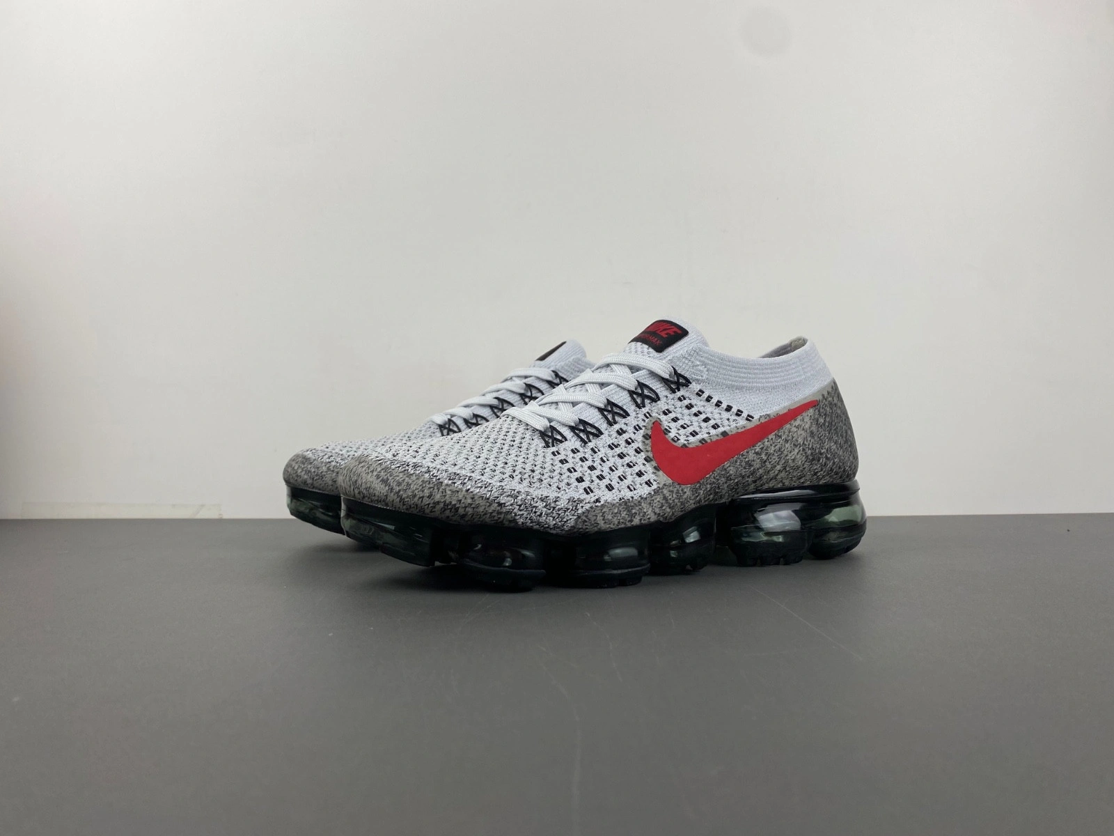 Nike Air VaporMax Platinum Red Black Men's - 849558-020