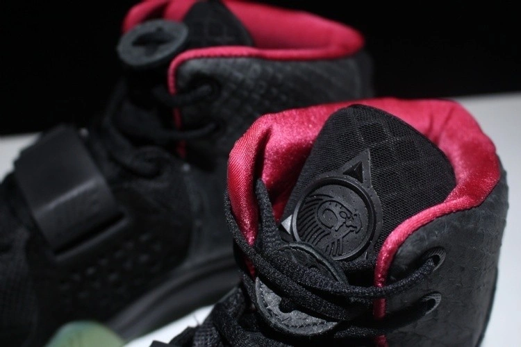 Nike Air Yeezy 2 Solar Red  508214-006