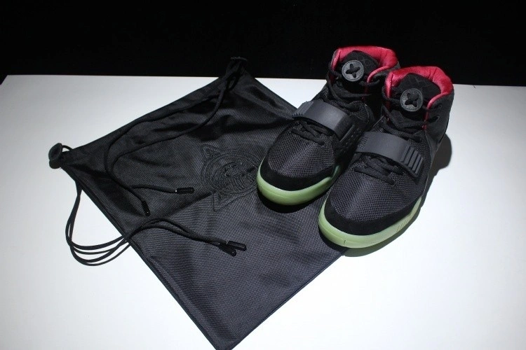 Nike Air Yeezy 2 Solar Red  508214-006