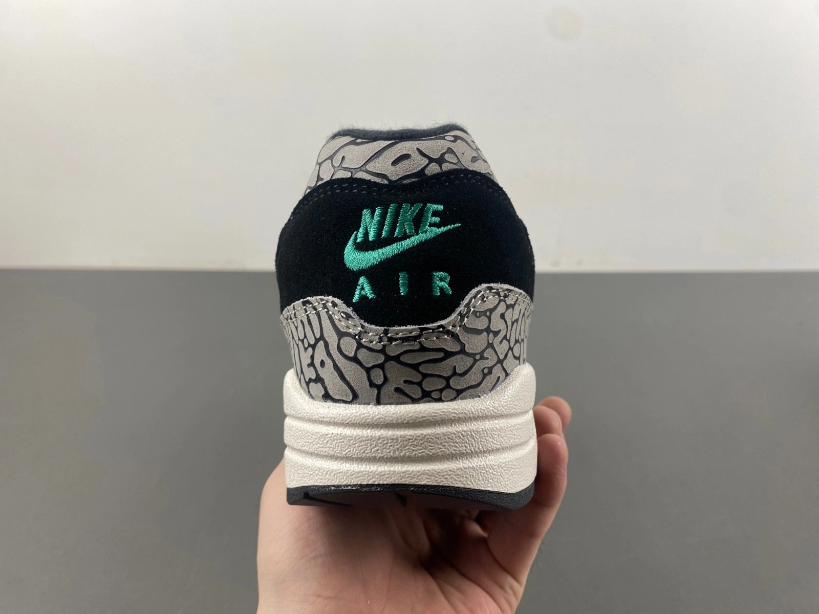 Nike Atmos x Air Max 1 Retro 2017 Elephant 908366-001