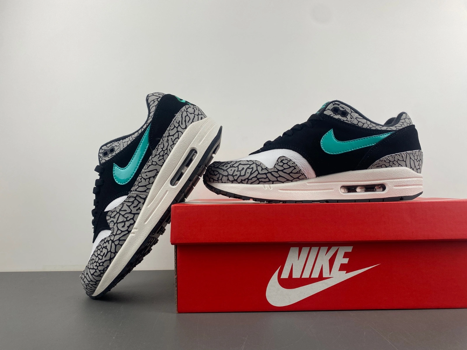 Nike Atmos x Air Max 1 Retro 2017 Elephant 908366-001