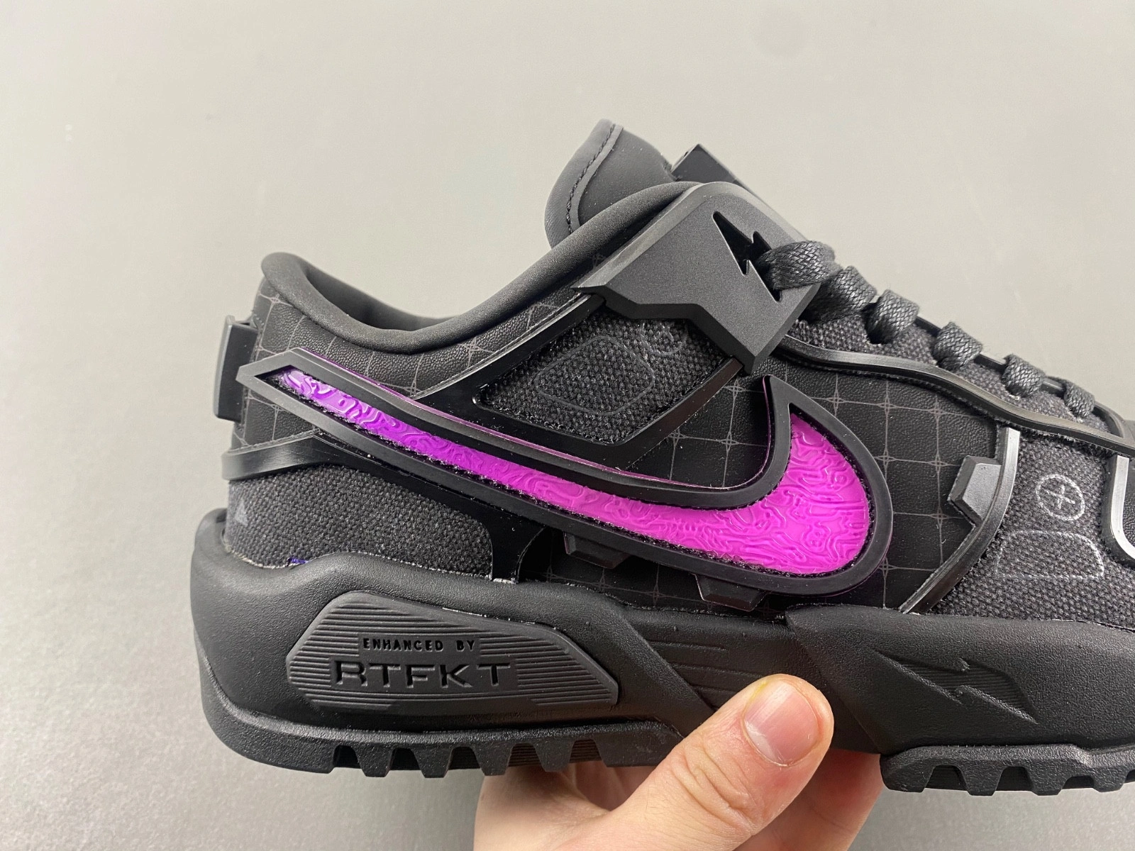 Nike Dunk Genesis Low RTFKT Void (Edition of 11394)  HM4465-001