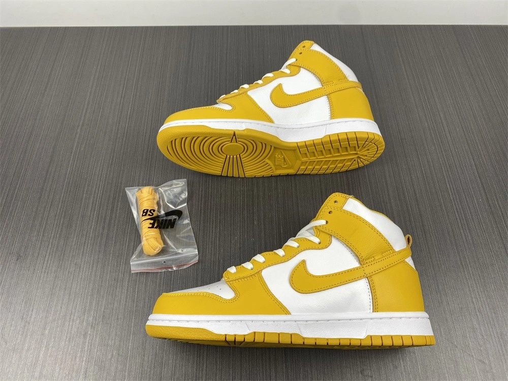 Nike Dunk High Dark Sulfur (W) - DD1869-106