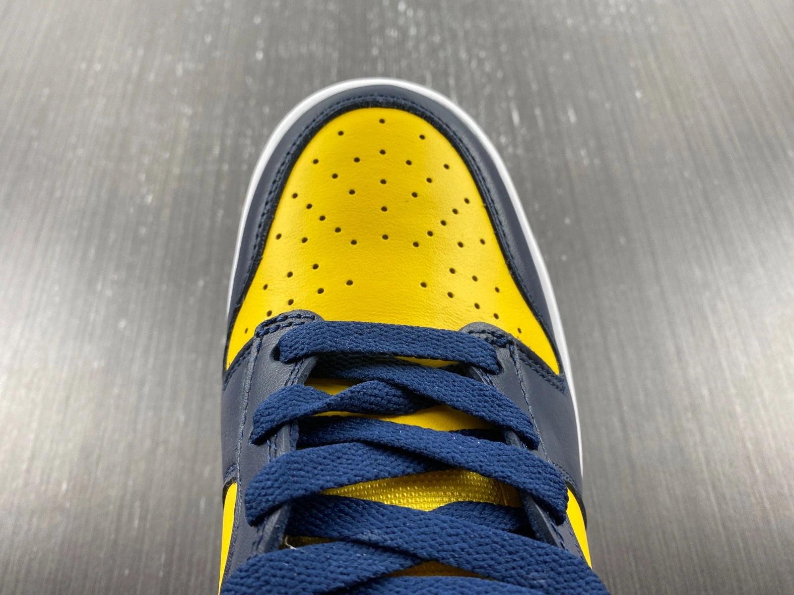 Nike Dunk High Michigan (2020) - CZ8149-700
