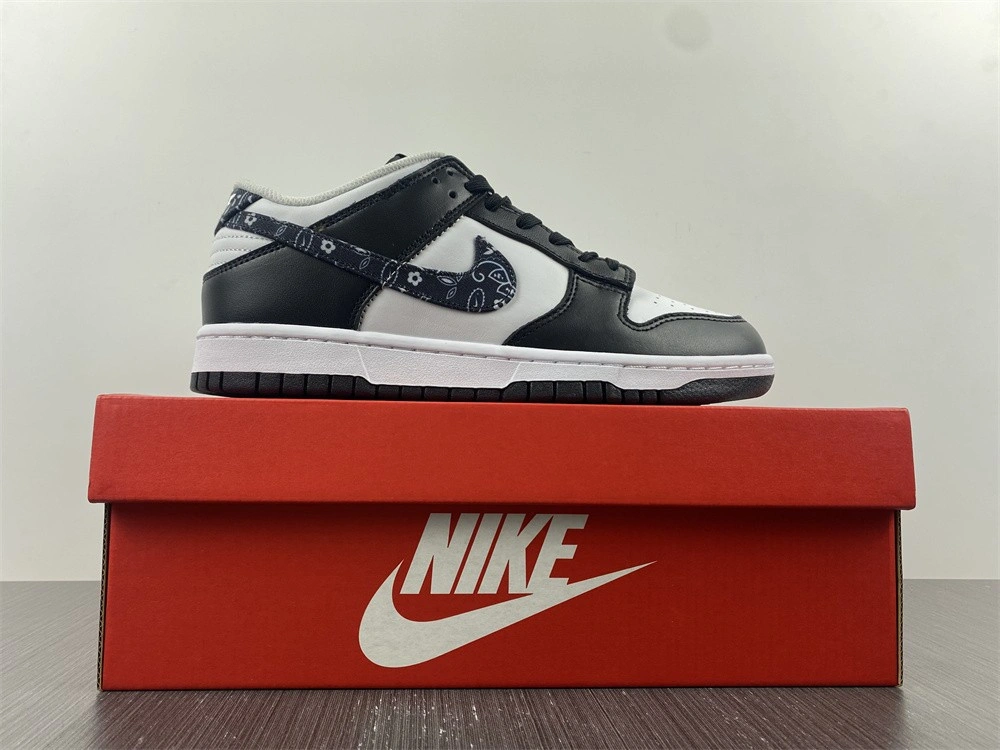 Nike Dunk Low Black Paisley (W) - DH4401-100