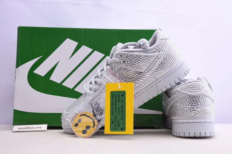 Nike Dunk Low 
