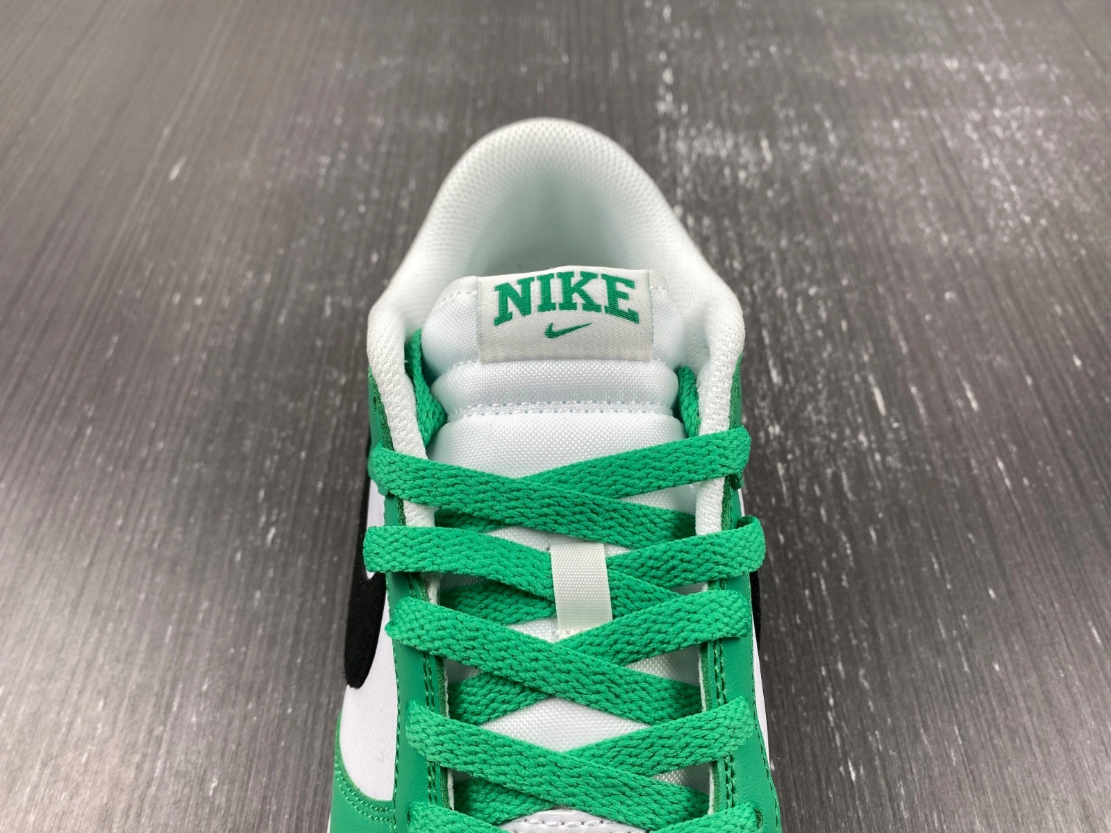 Nike Dunk Low Celtics - FN3612-300