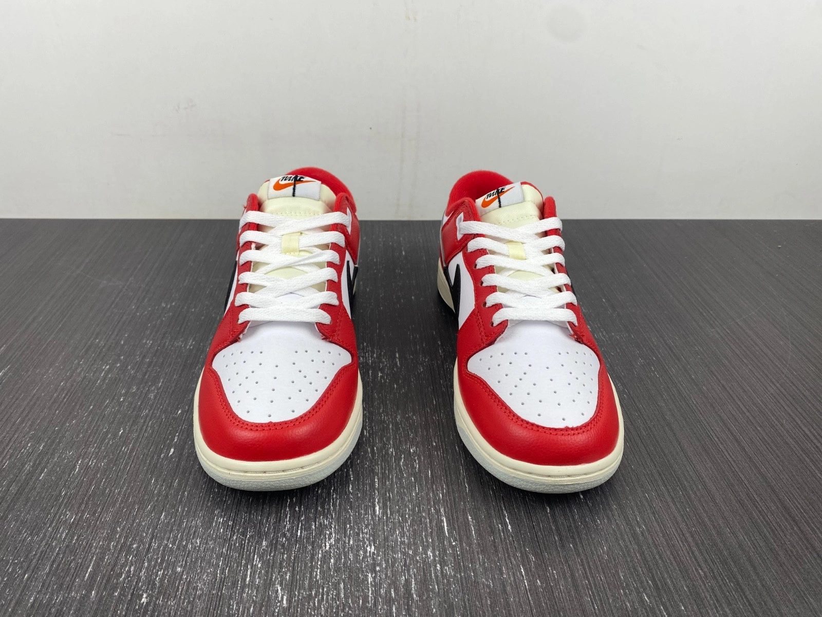 Nike Dunk Low Chicago Split DZ2536-600