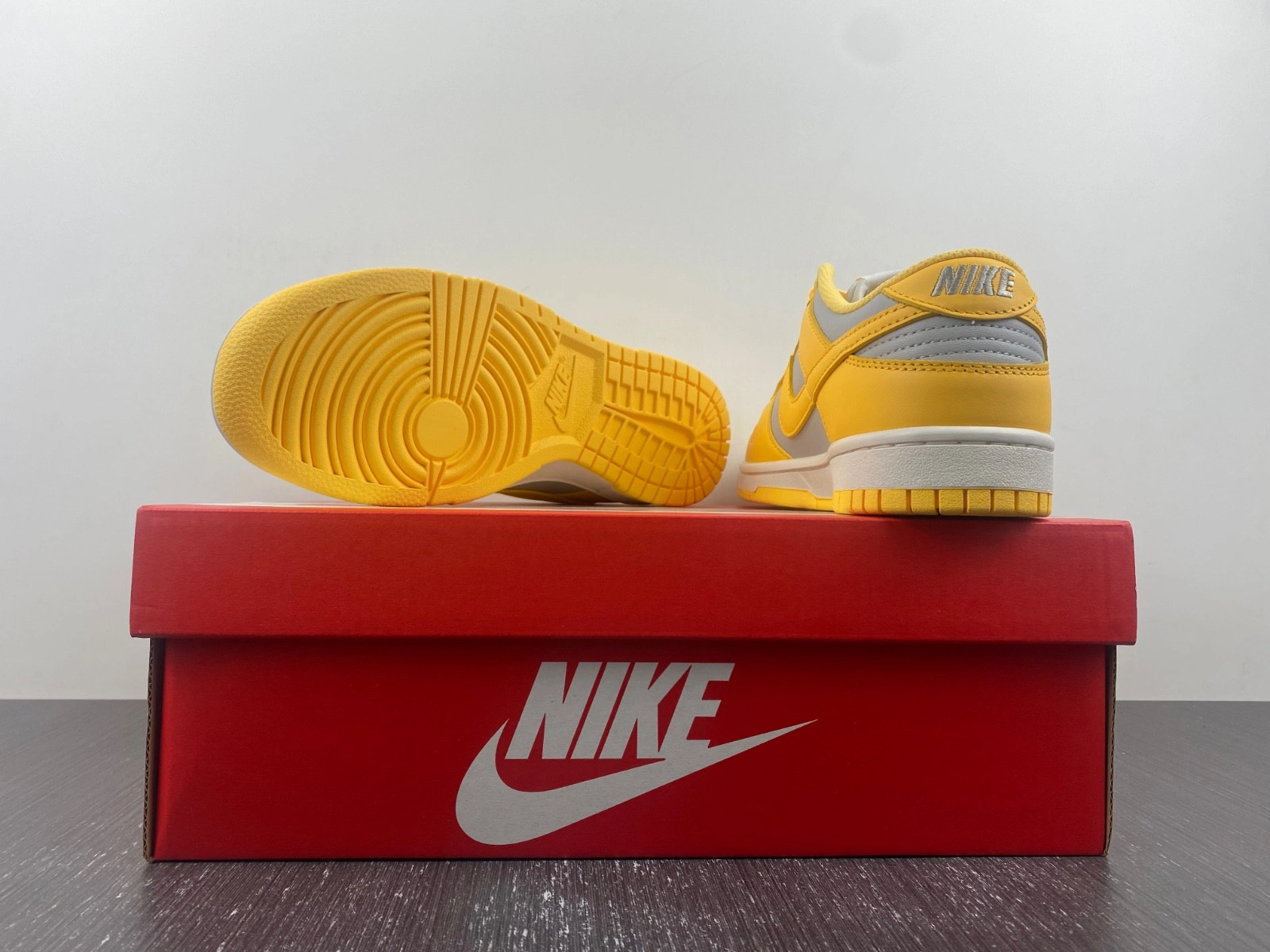 Nike Dunk Low Citron Pulse (Women's) - DD1503-002