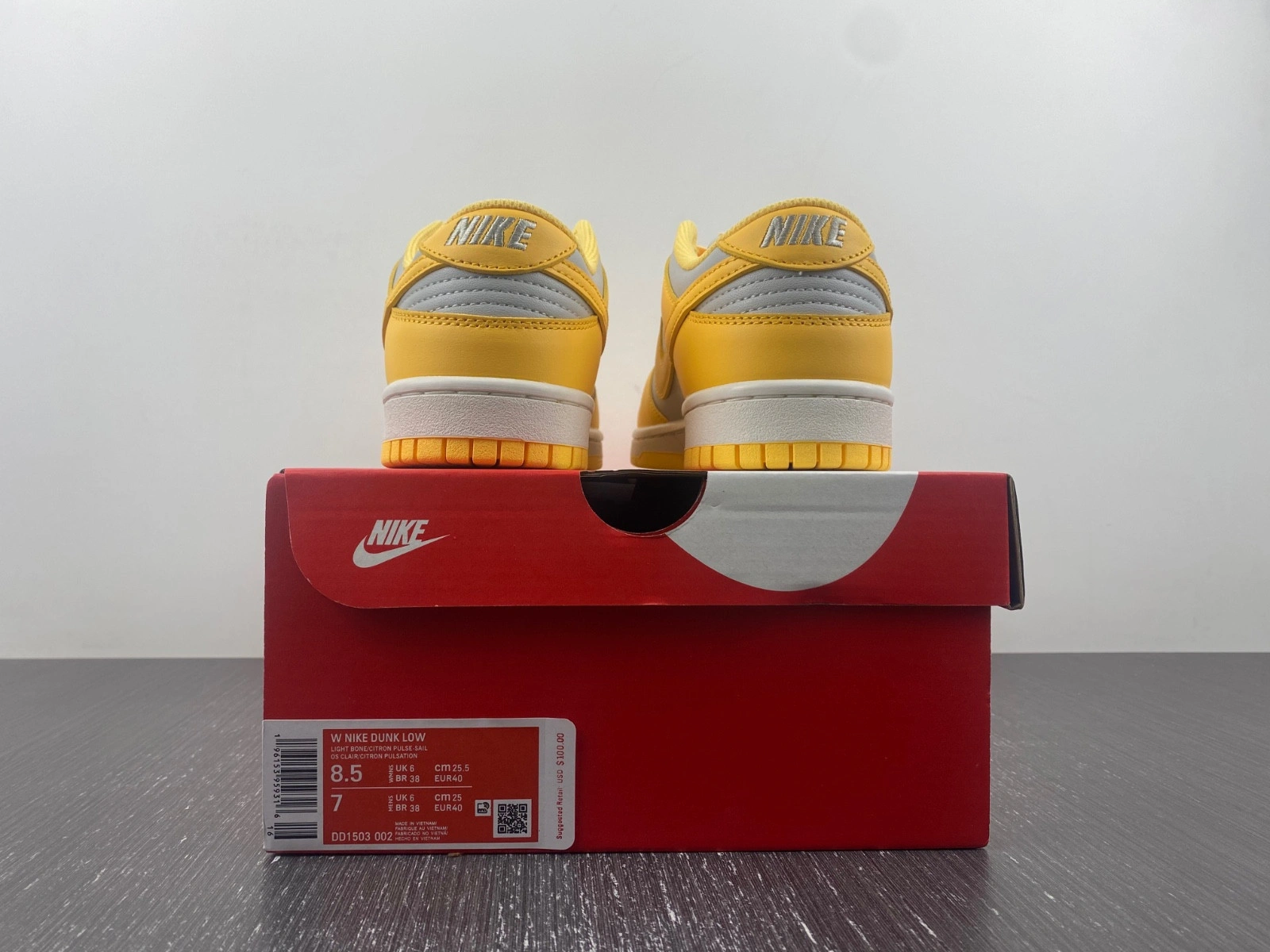 Nike Dunk Low Citron Pulse (Women's) - DD1503-002