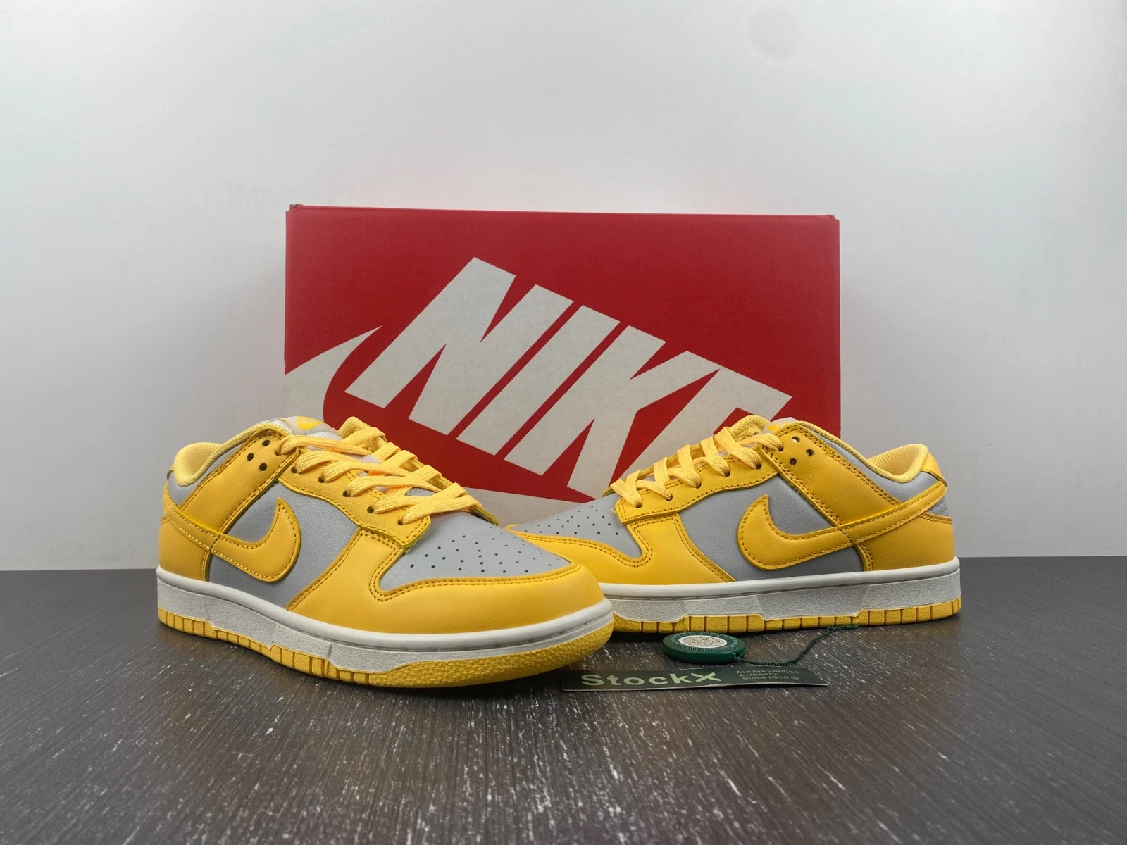Nike Dunk Low Citron Pulse (Women's) - DD1503-002